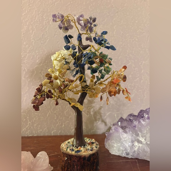 Vintage Boho Gemstone Tree - Picture 2 of 4